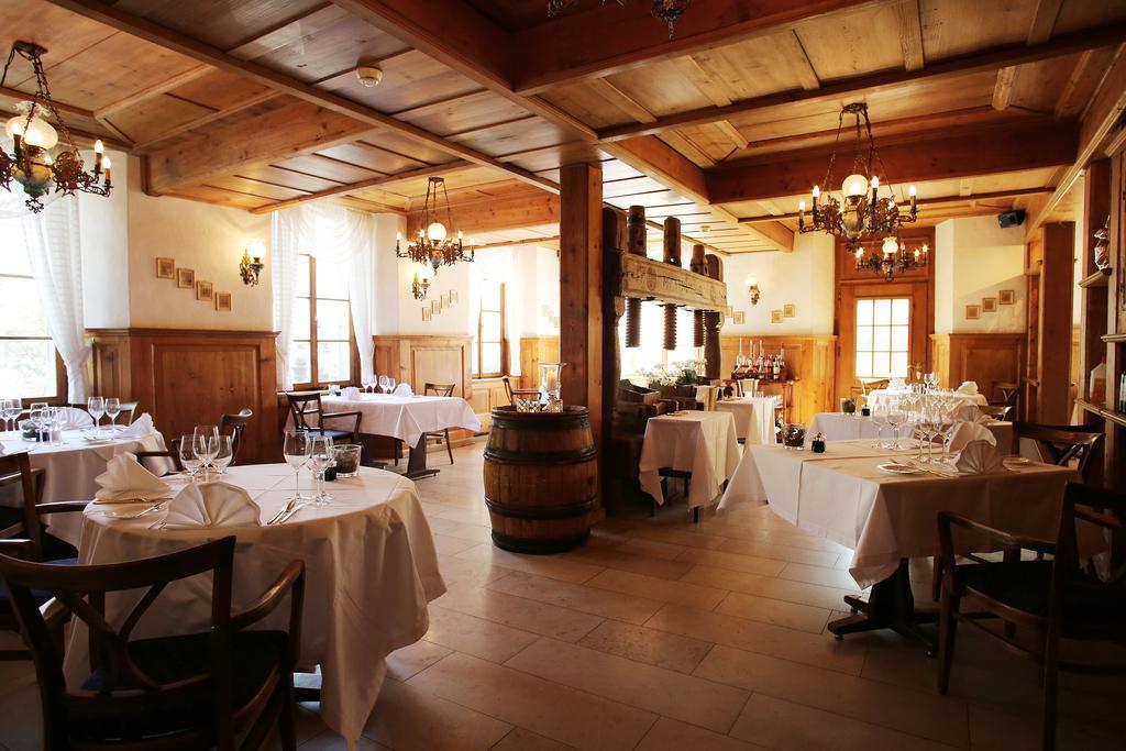Romantik Hotel Landhaus Liebefeld Koniz ภายนอก รูปภาพ